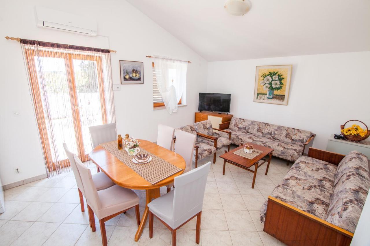 Апартаменты Apartman Kristina Банджоле Экстерьер фото